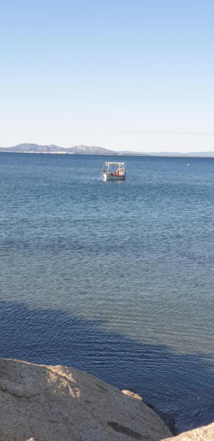 Appartement les pieds dans l eau les draps ne sont pas fournis Empuriabrava Extérieur photo