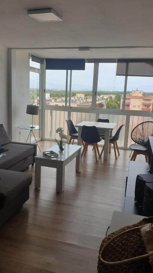 Appartement les pieds dans l eau les draps ne sont pas fournis Empuriabrava Extérieur photo